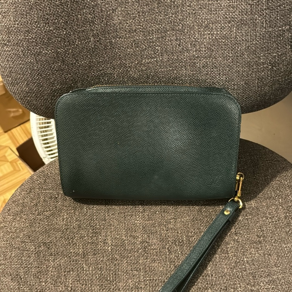 LV clutch taiga green